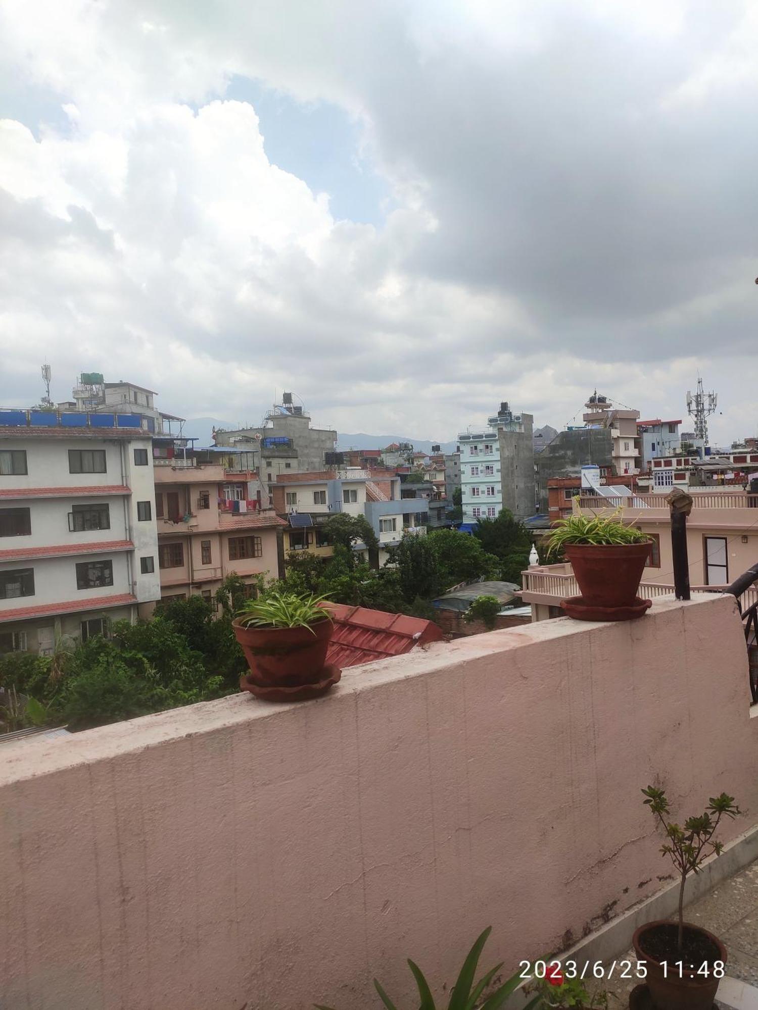 Kathmandu Home Stay & Hostel Exterior photo