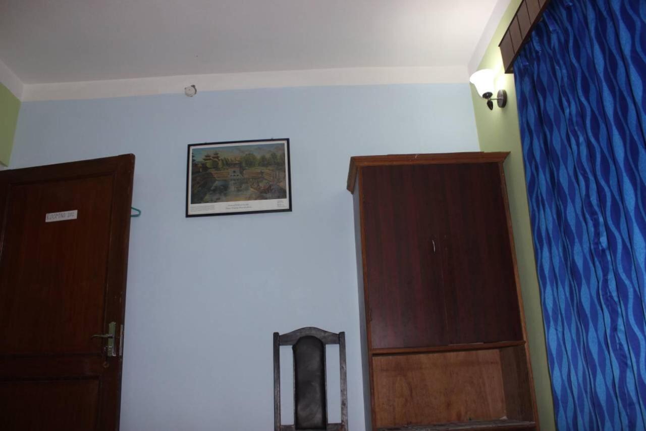 Kathmandu Home Stay & Hostel Exterior photo