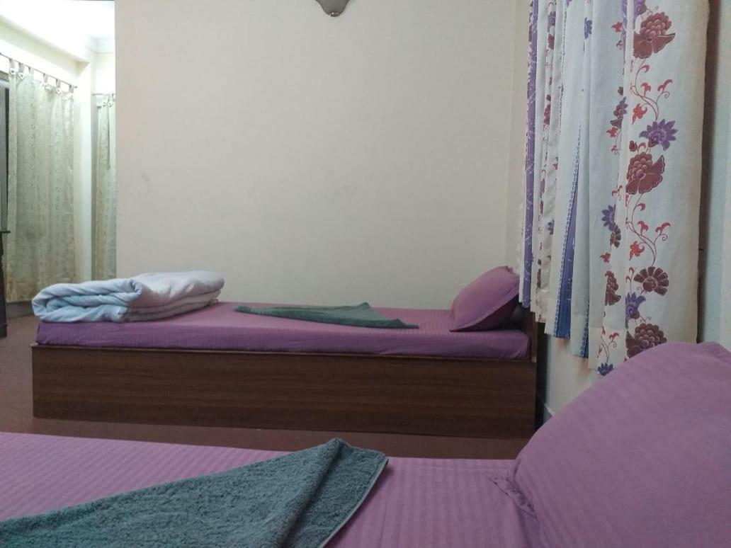 Kathmandu Home Stay & Hostel Exterior photo